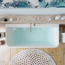 Alto Back- To-Wall Freestanding Bath